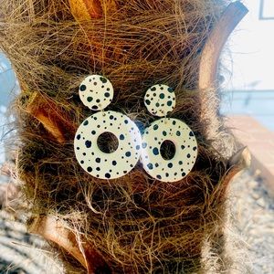 Polka dots polymer clay earrings